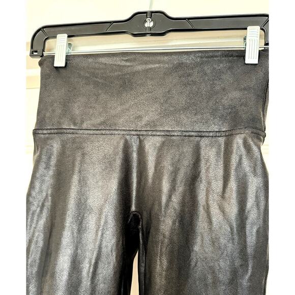 SPANX Faux Leather Leggings Size M (slimming athleisure active toning) - Picture 2 of 4